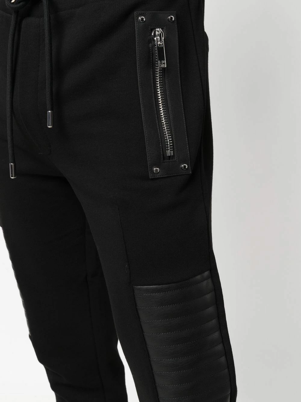 Les Hommes Quilted panel logo patch track pants sweatpants of men 5 Les Hommes quilted-panel logo-patch track pants