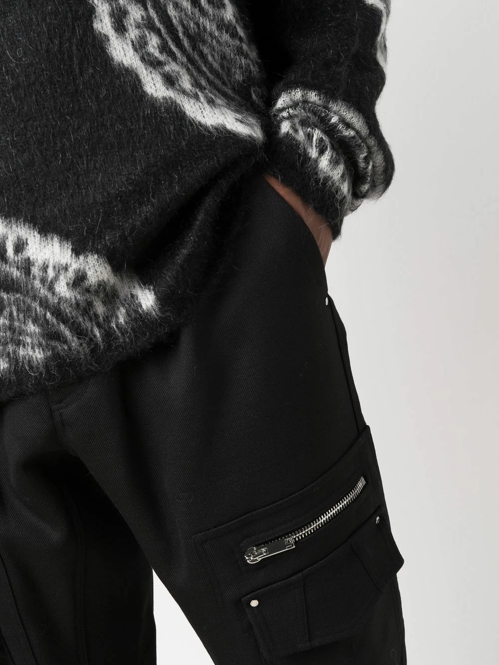 Les Hommes Tapered cargo trousers tapered pants of men 5 Les Hommes tapered cargo trousers